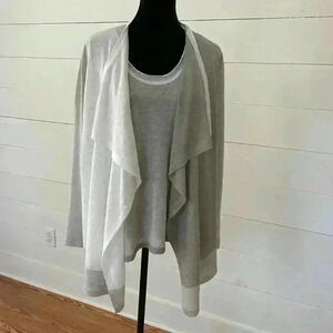 Flora Fedi Linen 2  piece set open face cardigan, and matching sleeveless top